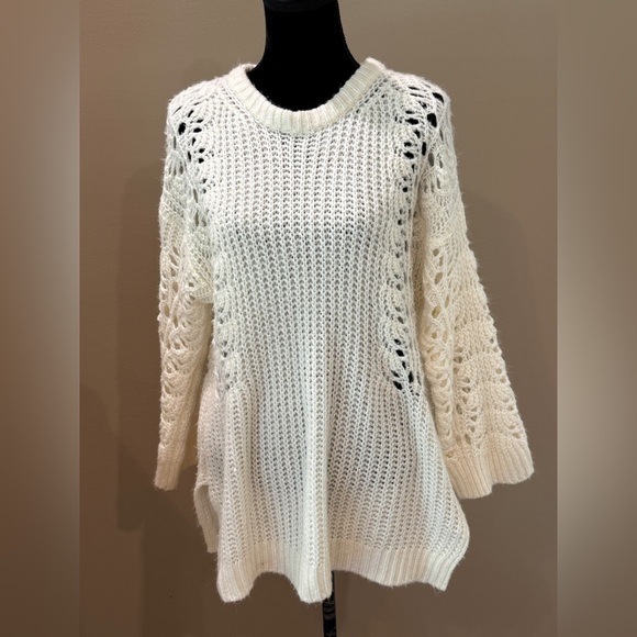 Women’s ANTHROPOLOGIE PILCRO Devenne Pointelle Knit Sweater oversized Size Small - Picture 2 of 9